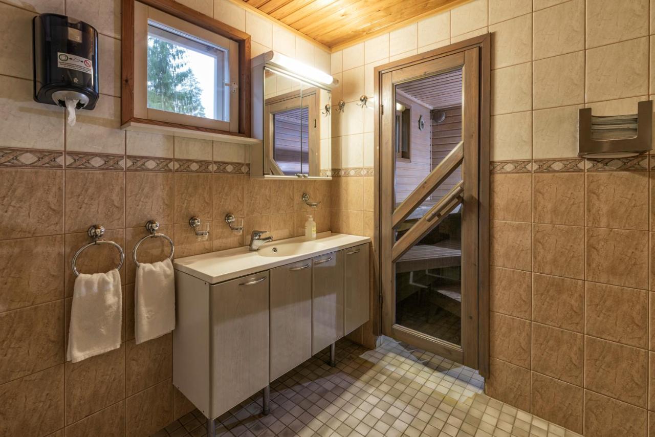 Juhlamenot Oy Villa Soderkulla  Bagian luar foto