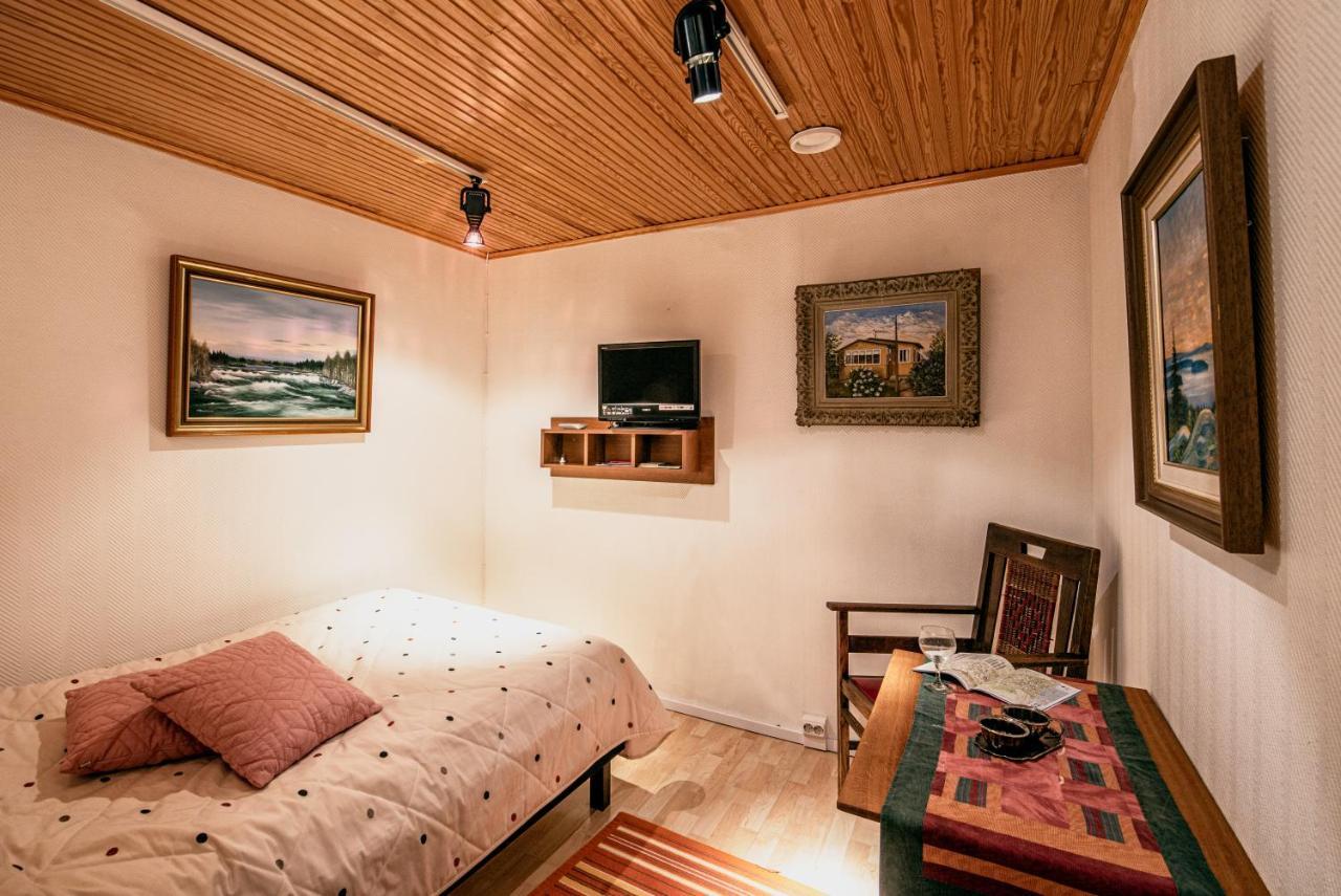 Juhlamenot Oy Villa Soderkulla  Bagian luar foto
